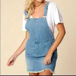 NWT Altar’d State Light Wash Denim Overall Short Mini Dress- Size Large